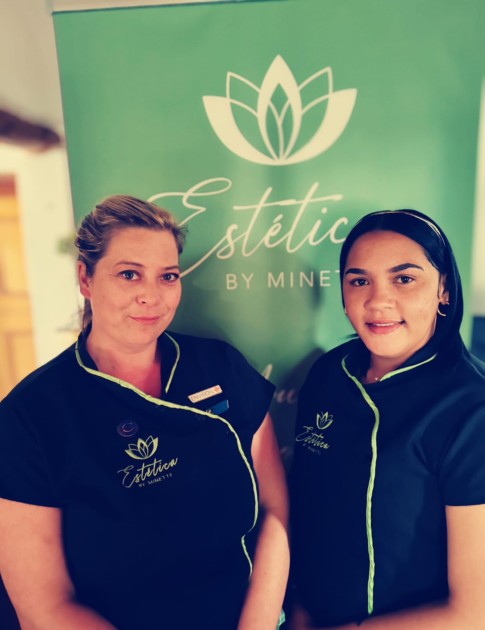 Minette in the studio